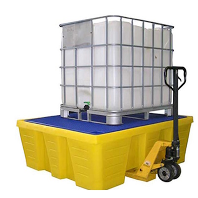 Bac de rétention pour IBC de 1000L transportable avec un gerbeur ! Incroyable mais vrai. à retrouver chez SGD France