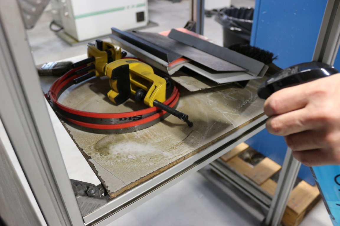 Utilisation du dégraissant BLUE