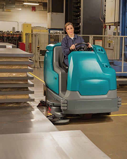 auto-laveuse autoportée